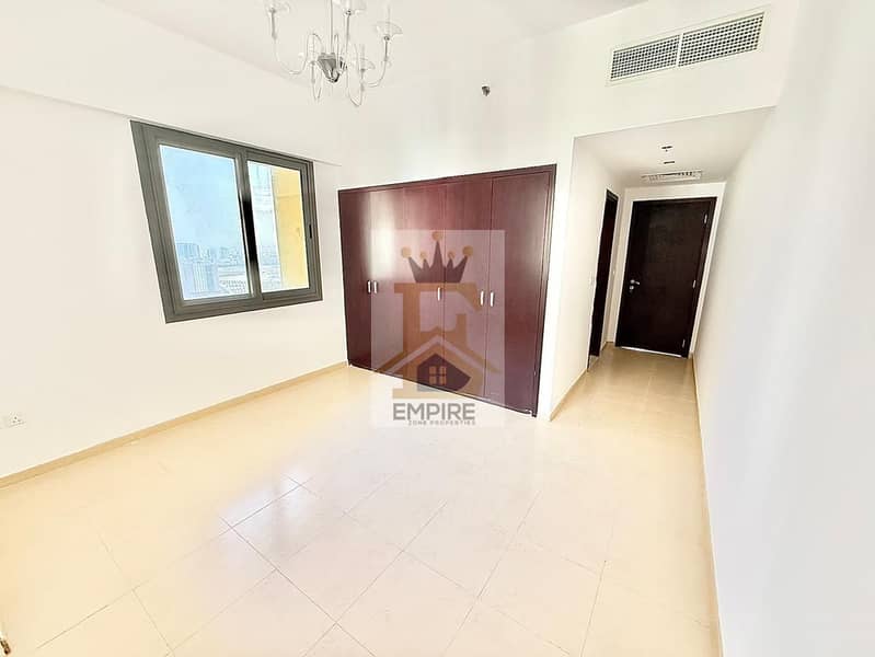 12 244637. jpg