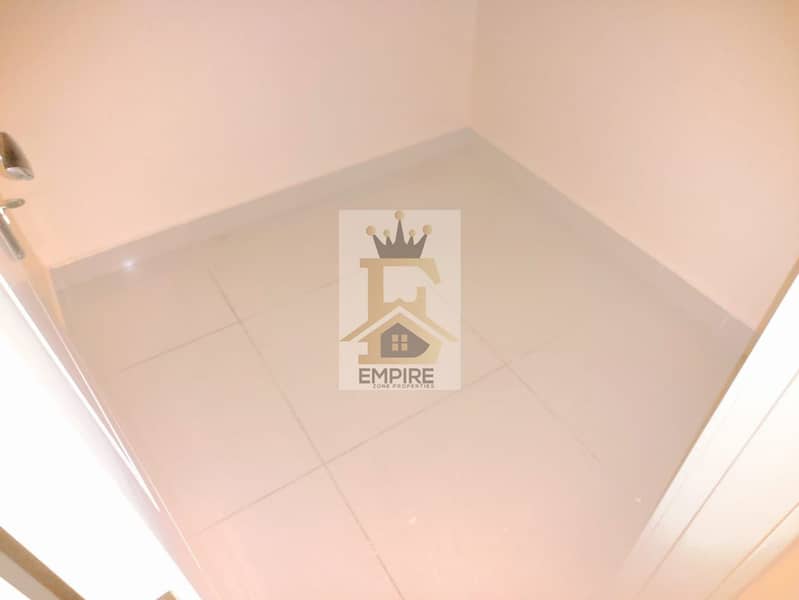 8 3ddd3dd3-81cb-4404-9598-e56dcbde32ec. jpg