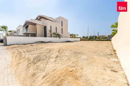 Plot for Sale in Jumeirah Park, Dubai - Prime Single Row Plot | Jumeirah Park