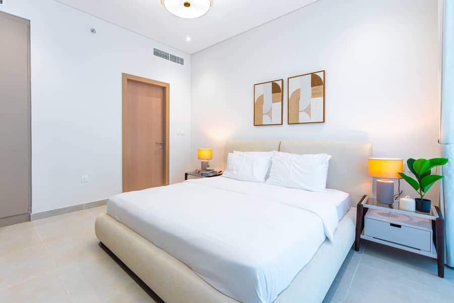 14 bedroom 1. jpg