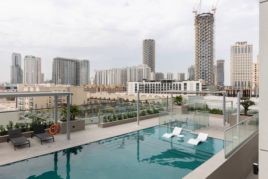 30 Swimming Pool 2. JPG