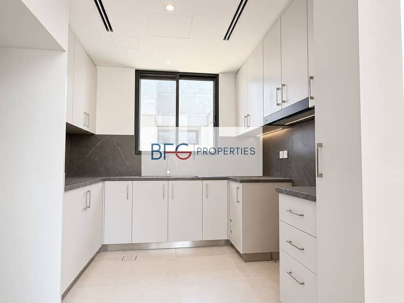 8 Kitchen. png