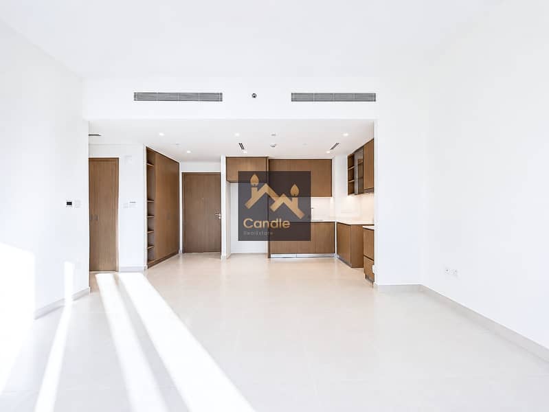 8 kitchen 1. jpg