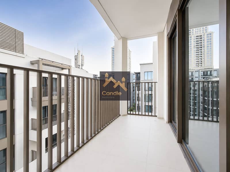9 balcony. jpg