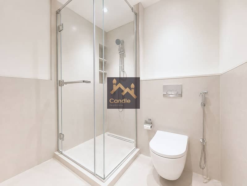 11 master bathroom 1. jpg