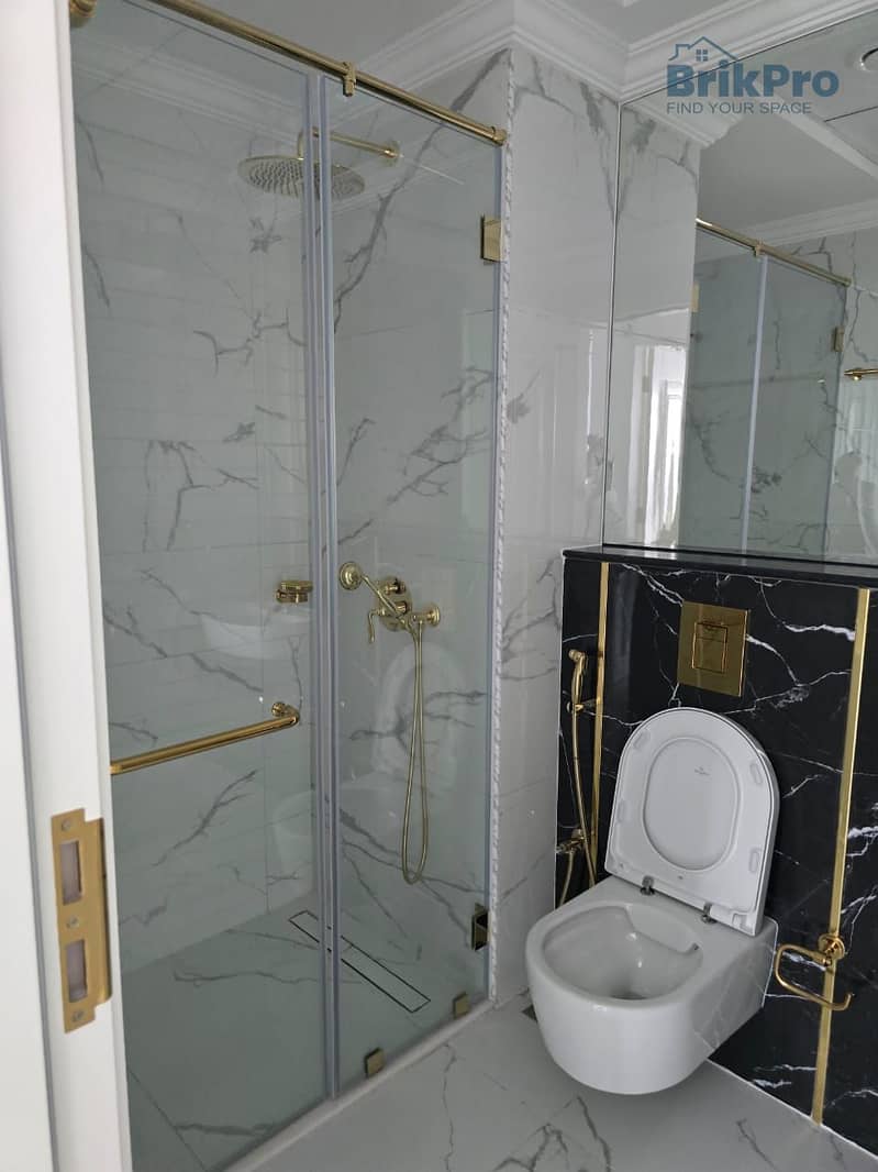 6 WhatsApp Image 2026-08-11 at 13.55. 14-4. jpeg