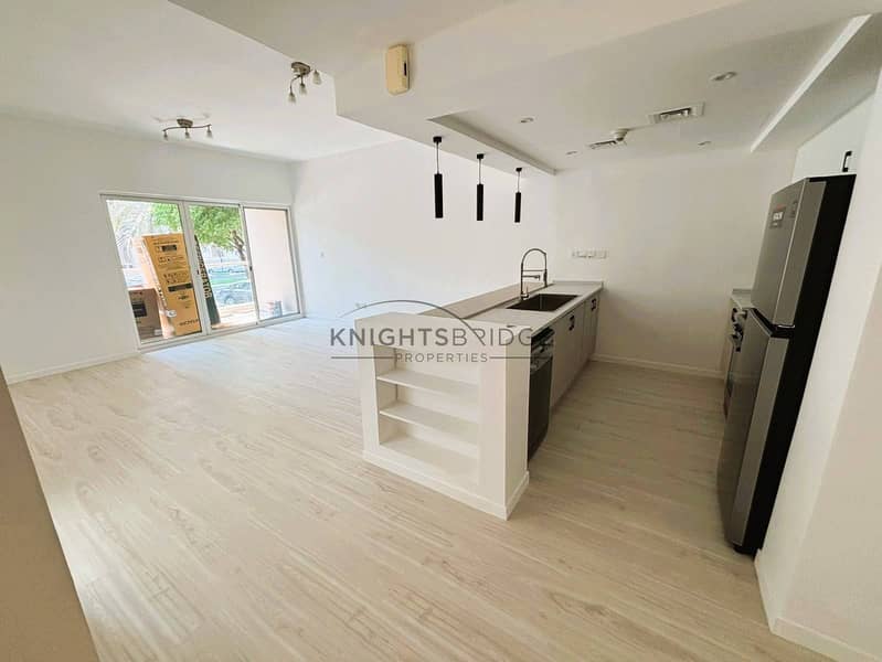 Contemporary Living | Fully Upgraded | Vacant Unit Contemporary Living | Fully Upgraded | Vacant Unit