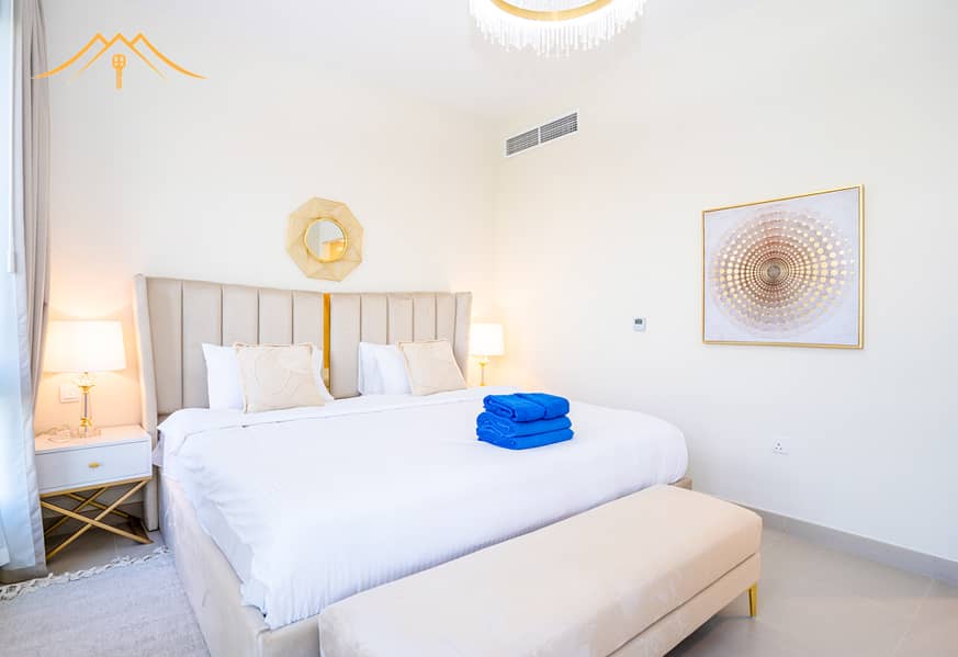 12 DSC00545 copy. jpg