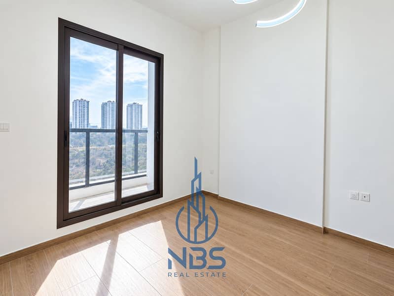 3 ELITE 10 (4). png