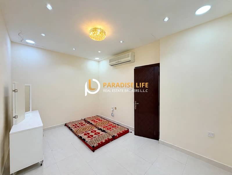 12 4bhk (11). jpeg