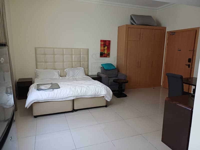 16 Photo 6. JPG