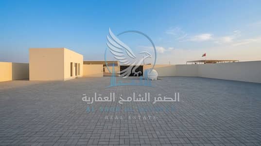 ارض صناعية  للايجار في الصجعة، الشارقة - حوطة إنترلوك للإيجار في الصجعة Interlock Yard for Rent in Al Sajaa 5. jpeg