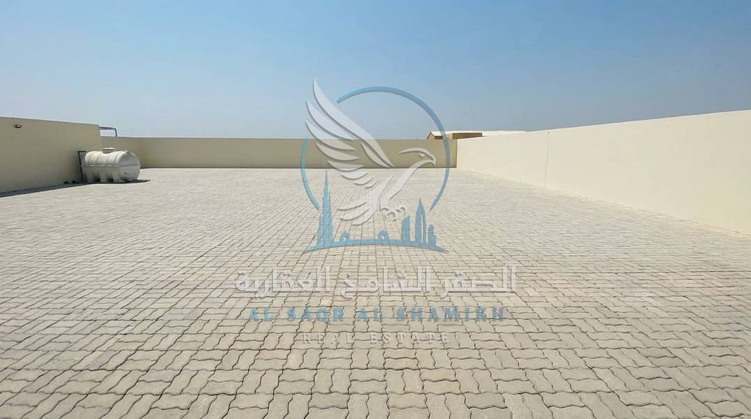 2 حوطة إنترلوك للإيجار في الصجعة Interlock Yard for Rent in Al Sajaa 3. jpeg
