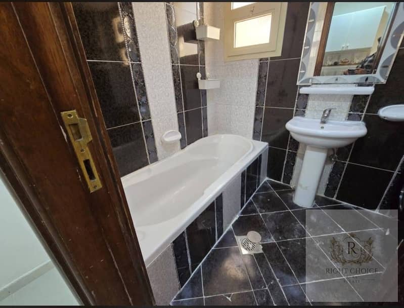 5 WhatsApp Image 2026-08-18 at 11.11. 13 PM (2). jpeg