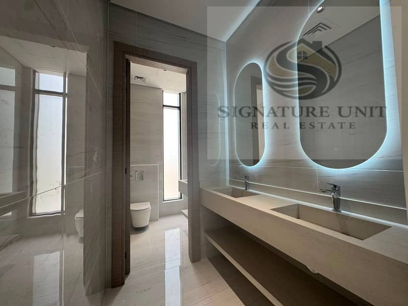 18 WhatsApp Image 2026-08-23 at 1.18. 22 PM (1). jpeg