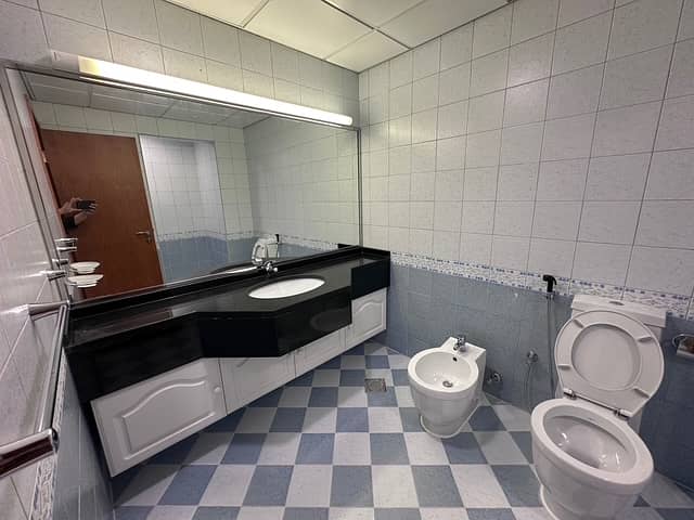 12 image22. jpeg