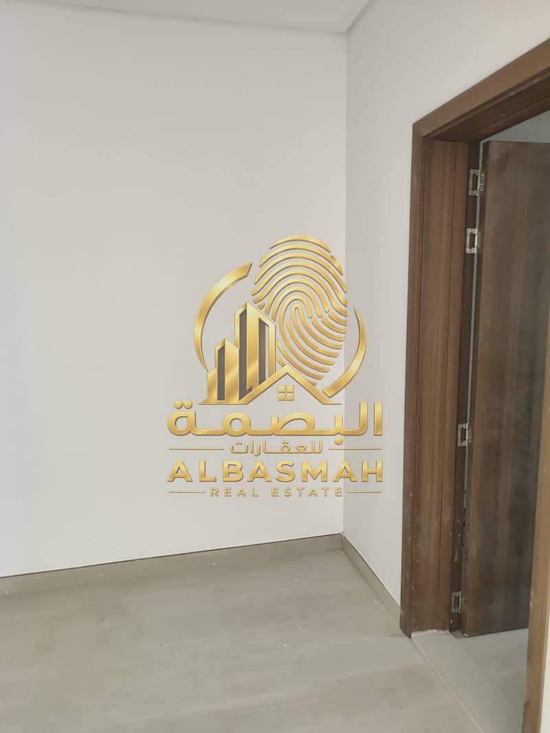 6 6ddcb1e9-3453-488f-bc48-66a5887041d5. jpg