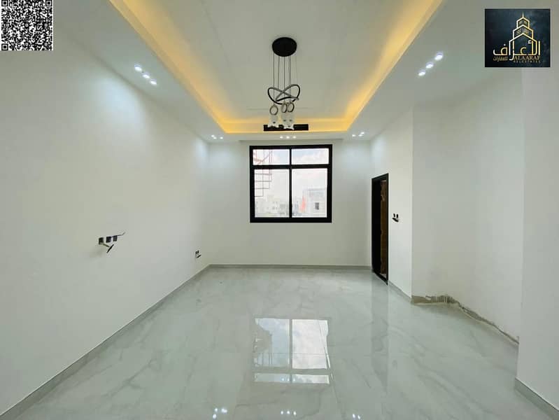 15 aed43951-c882-4229-af07-c6dd9c28f0ff. jpg