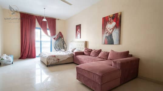 Studio for Rent in Al Rawda, Ajman - 1فرصة مميزة للإيجار في عجمان استوديو مفروش بلكونة ومساحة كبيرة بالروضة ثلاثة قرب ماركت هاشم وصيدلية دعاء سهل المخرج لدبي والشارقة. jpeg
