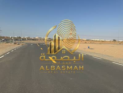 Plot zum Verkauf in Muzairah, Sharjah - 13b049b4-3fae-4908-b5b4-71ff88b2bb42. jpg Plot zum Verkauf in Muzairah, Sharjah - 13b049b4-3fae-4908-b5b4-71ff88b2bb42. jpg