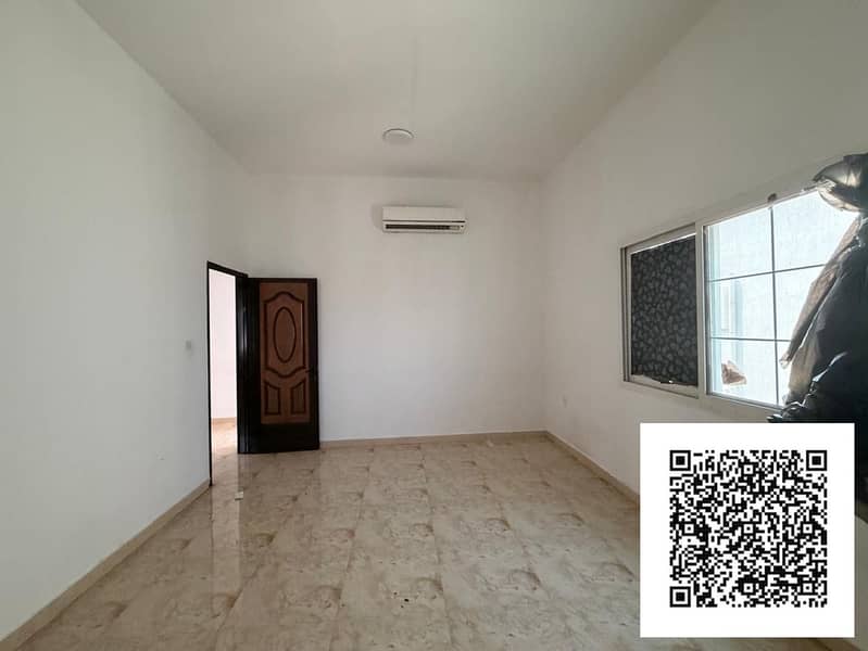 10 ace5ea1b-7bed-4f41-87d2-aaec2a22ef8f. jpg