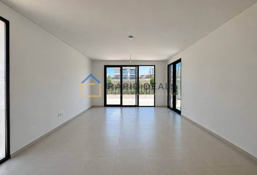 Rijwoning in Jebel Ali Village,Jebel Ali Village Townhouses, 4 slaapkamers, 270000 AED - 16482892 Rijwoning in Jebel Ali Village,Jebel Ali Village Townhouses, 4 slaapkamers, 270000 AED - 16482892