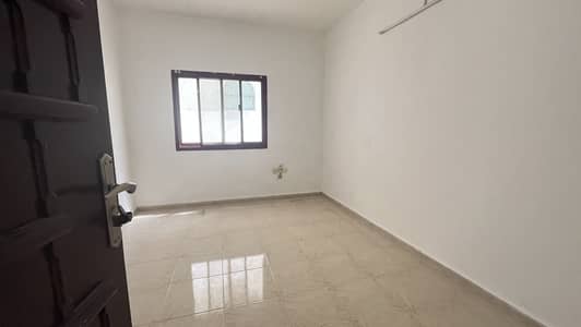 1 Bedroom Flat for Rent in Al Mahatah, Sharjah - IMG_6741. jpeg 1 Bedroom Flat for Rent in Al Mahatah, Sharjah - IMG_6741. jpeg