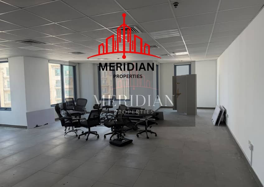 6 MERIDIAN (32). png