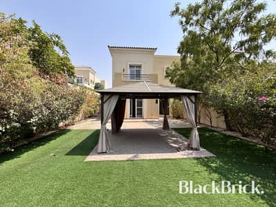 3 Bedroom Townhouse for Rent in The Lakes, Dubai - 3E | HUGE PLOT | POOL & PARK FACING 3 Bedroom Townhouse for Rent in The Lakes, Dubai - 3E | HUGE PLOT | POOL & PARK FACING