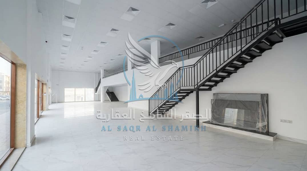 3 4,000 sq ft showroom included within the property. jpeg