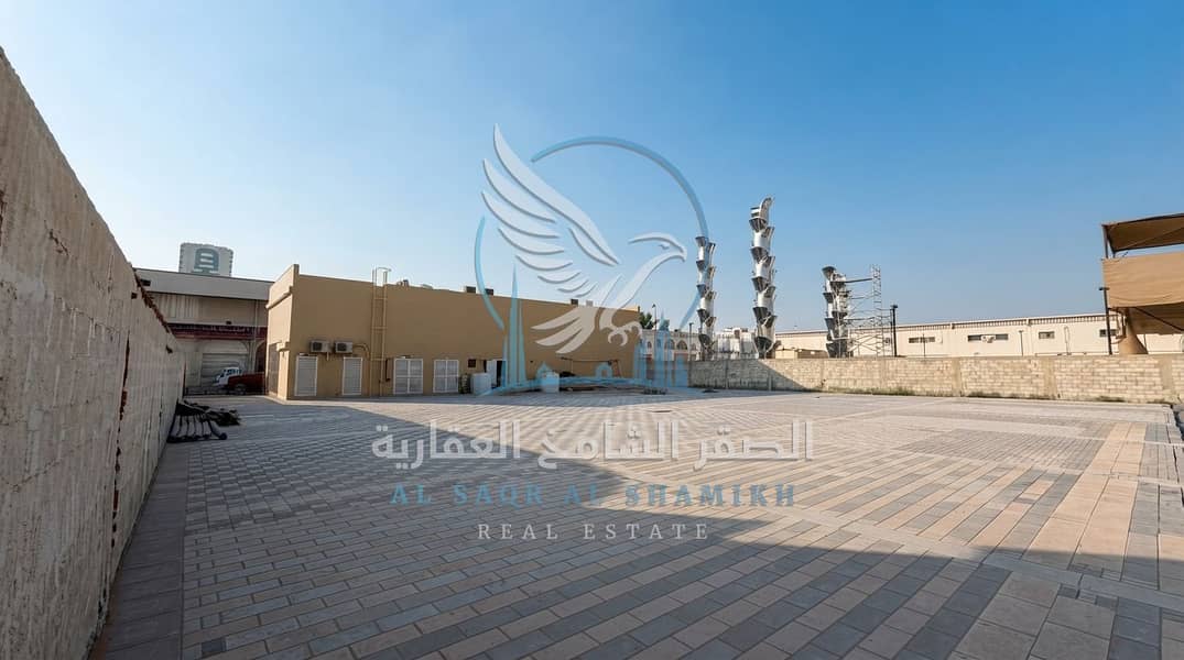 11 حوطة جديدة مع أرضية إنترلوك ونظام حريق حديث. jpeg