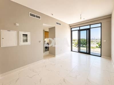 1 habitación Apartamento para en Alquiler en Meydan, Dubai - azizi-greenfield-1-bedroom-living-room. png