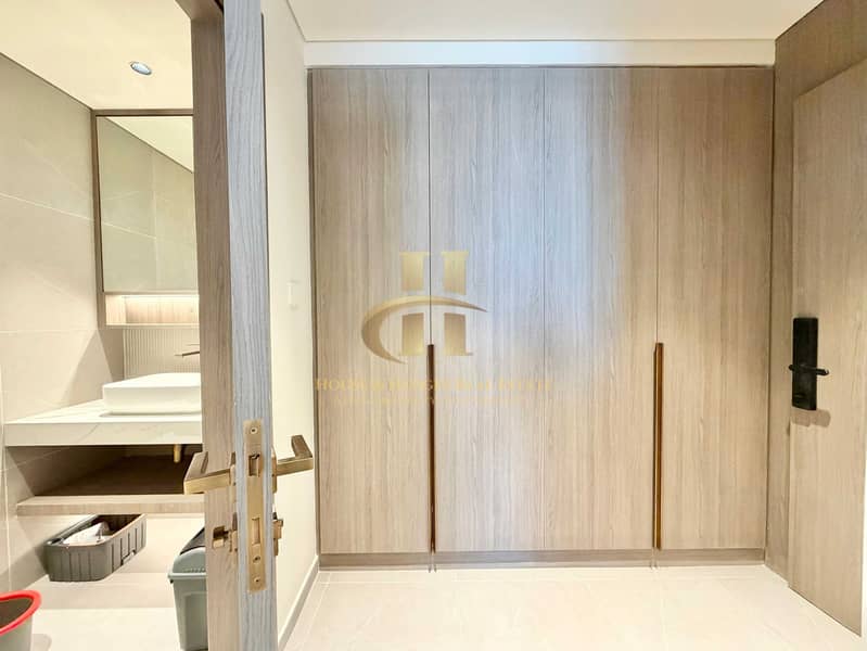 6 WhatsApp Image 2026-09-12 at 11.33. 35 (3). jpeg
