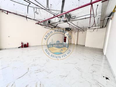Shop te Huur in Muwaileh Commercial, Sharjah - 46ce42cf-2bde-4fd4-aecd-c1b33f423e2f. jpg