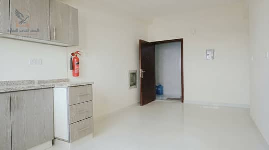Studio for Rent in Al Nuaimiya, Ajman - 1فرصة مميزة للإيجار في عجمان استوديو بمساحة ممتازة النعيمية اثنين ثاني ساكن قرب سفير مول وشارع الكلية موقع مميز. jpeg