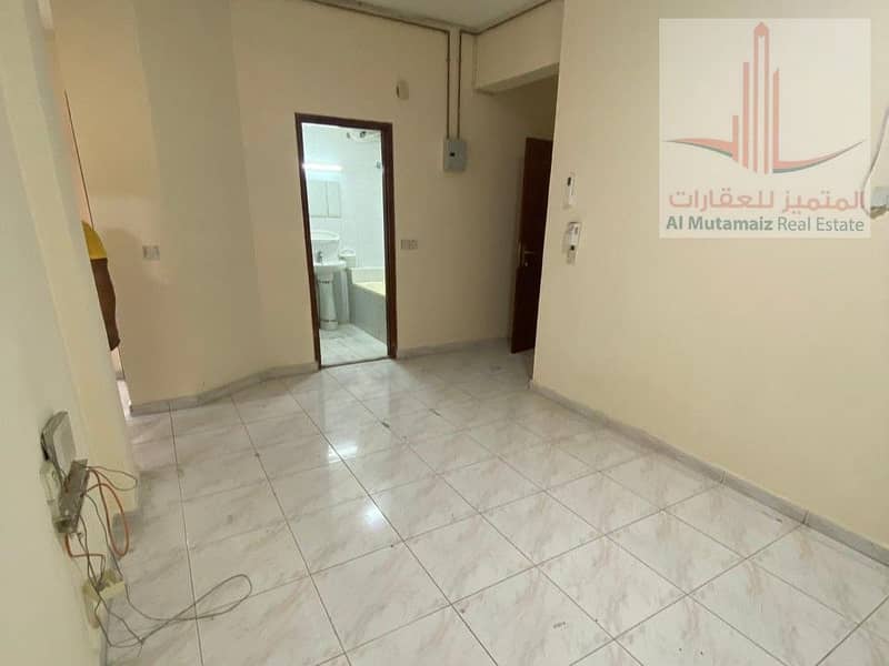 6 8e794d90-5e68-42e5-9192-0aed40eaa8b3 - Copy. jpg