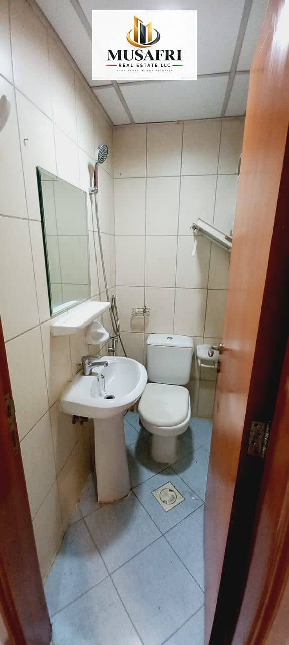 11 1000450633. jpg