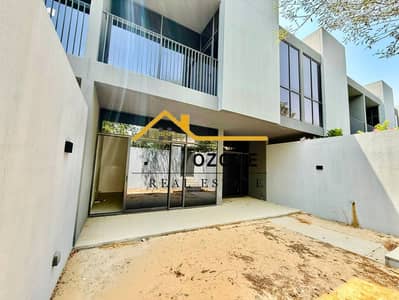 4 Schlafzimmer Townhouse zum zur Miete in Tilal City, Sharjah - b54759f4-21d2-4eb4-b057-6094be55520f. jpeg
