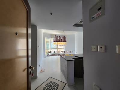 1 habitación Apartamento para en Alquiler en Al Khan, Sharjah - WhatsApp Image 2026-09-12 at 00.11. 11. jpeg