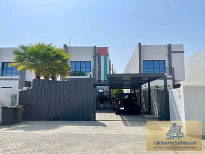 6 Bedroom Villa for Sale in Al Dana Island, Fujairah - 3ed901fa2ad243c5848fa409a47b280a-. webp