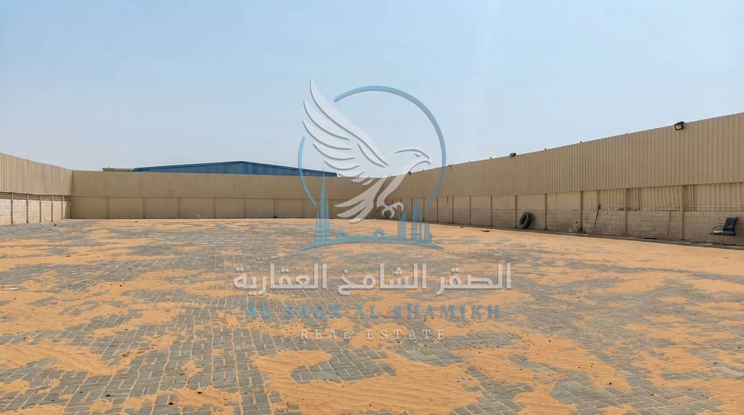حوطة واسعة مناسبة لمن يحتاج إلى مساحة خارجية كبيرة. jpeg حوطة واسعة مناسبة لمن يحتاج إلى مساحة خارجية كبيرة. jpeg