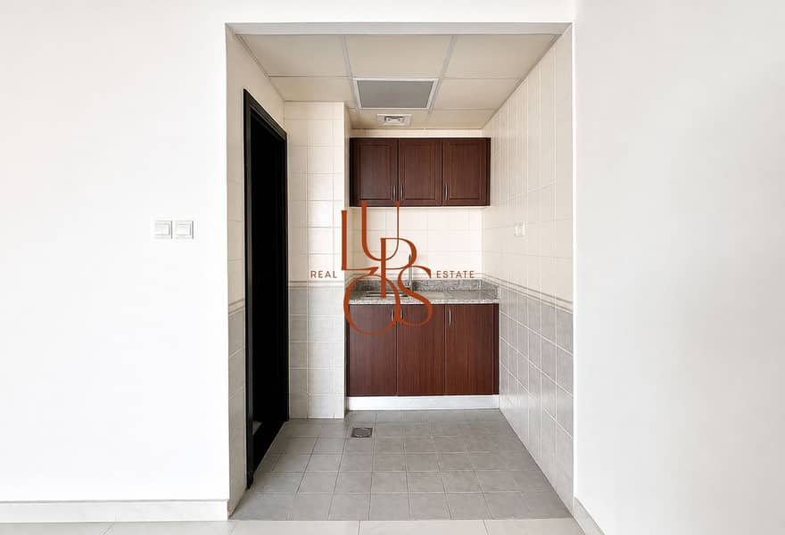 28 Photo 14