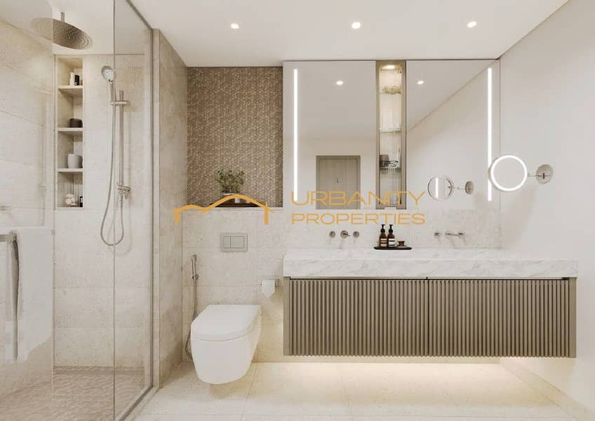 19 Upperlevel Bathroom. jpg