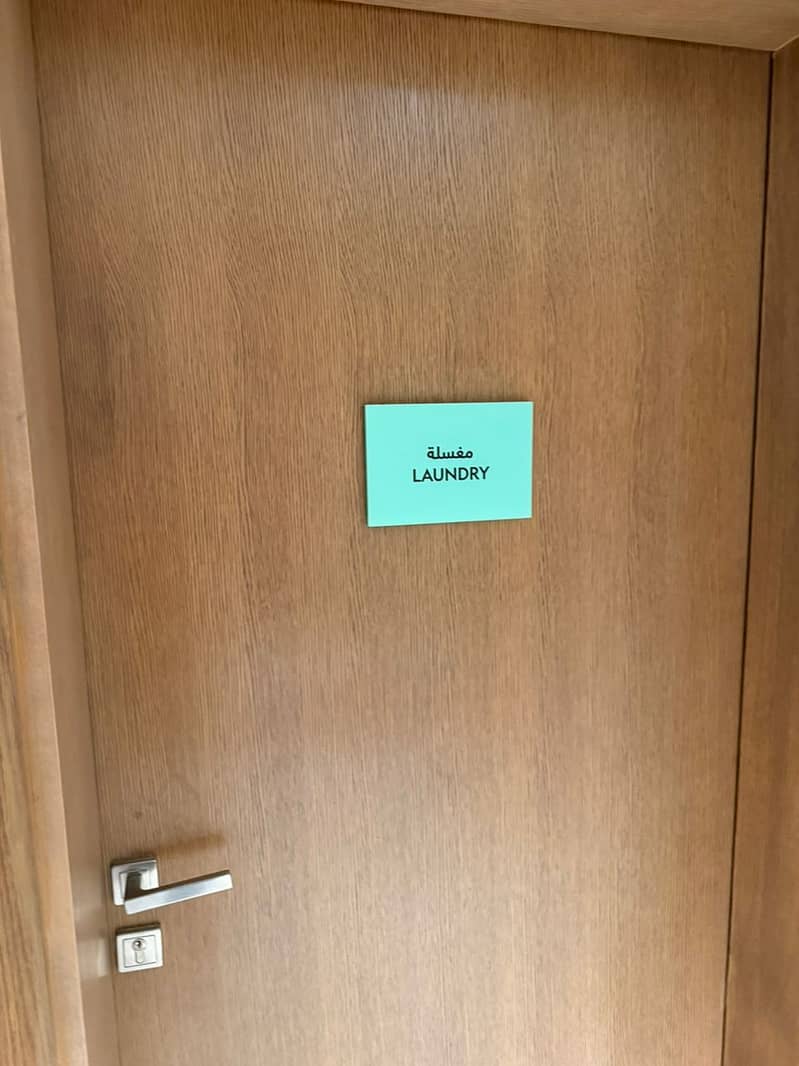 20 a6a3aa62-3fae-4aec-87ff-61f94004ff43. jpg