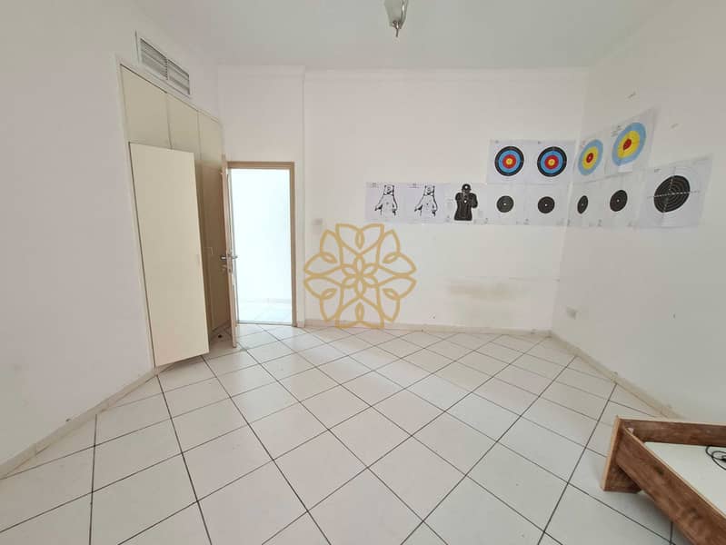 8 106045. jpg