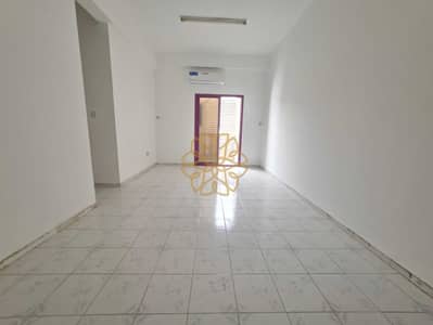 2 habitaciones Apartamento para en Alquiler en Al Majaz, Sharjah - 120859. jpg