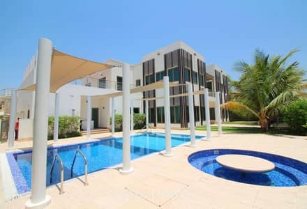 6 Slaapkamers Villa te Huur in Palm Jumeirah, Dubai - Villa in Palm Jumeirah，Signature Villas Palm Jumeirah，Signature Villas Frond P, 6 slaapkamers, 2000000 AED - 16490840