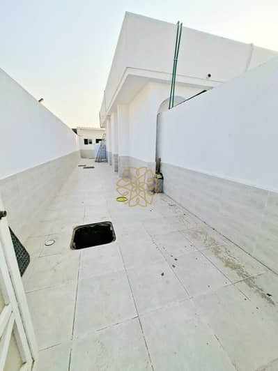 4 Bedroom Villa for Rent in Al Sabkha, Sharjah - 106609. jpg 4 Bedroom Villa for Rent in Al Sabkha, Sharjah - 106609. jpg