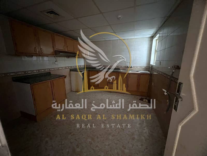 28 apartment-للا-يجار-4-غرف-القليعه-الشارقة-صورة-العقار-aq-0001-01. jpg
