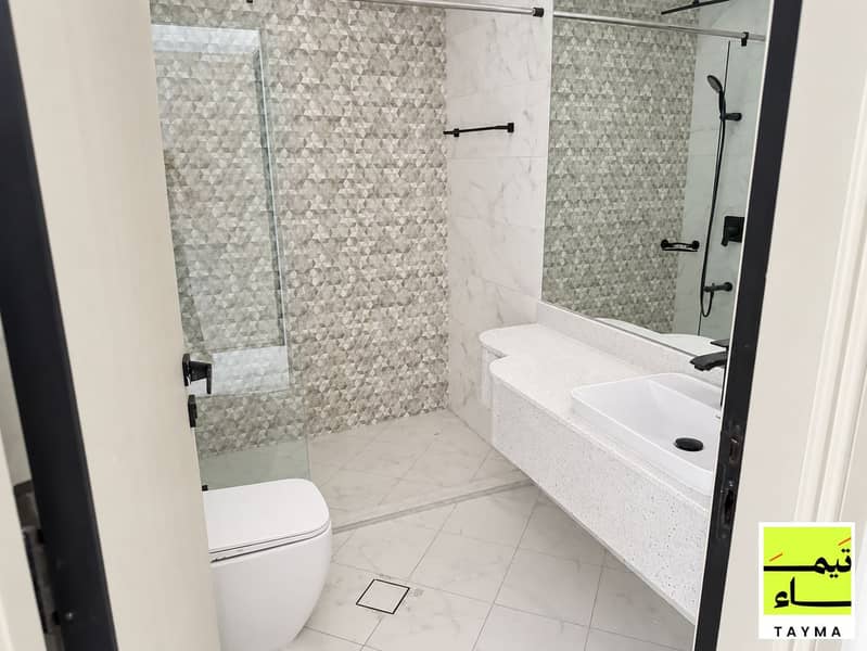 13 Penthouse Images Sep 12 2026 (9). png